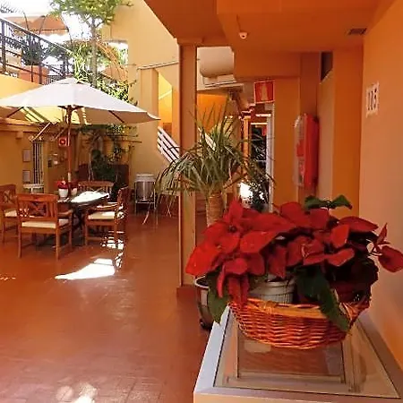 Belmonte Hotel 4*